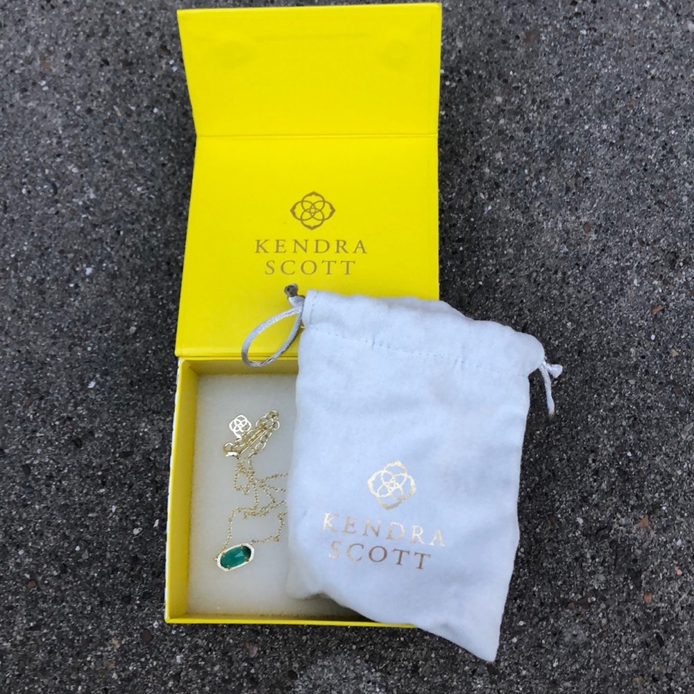 kendra scott green pendant necklace